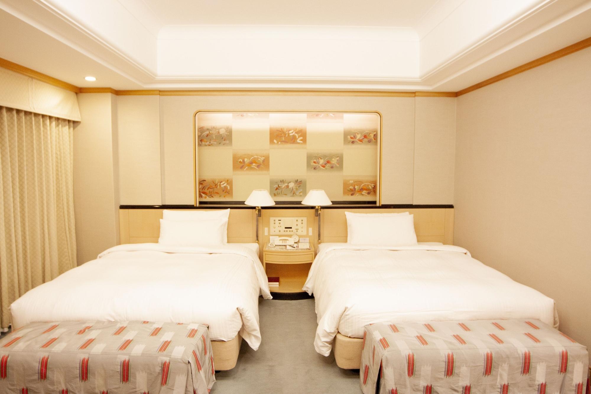 โรงแรม โรงแรมนิว โอตานิ มากุฮาริ